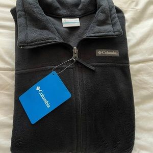 Columbia sweater